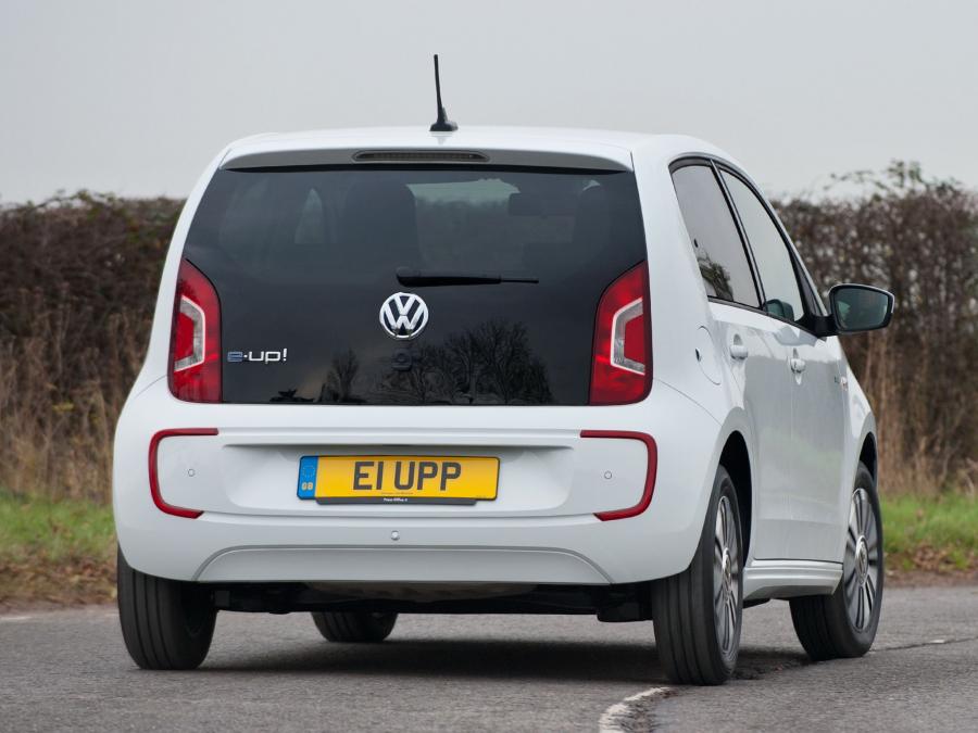  Volkswagen e-up! 2013 года  (UK) (фото 3 из 19)